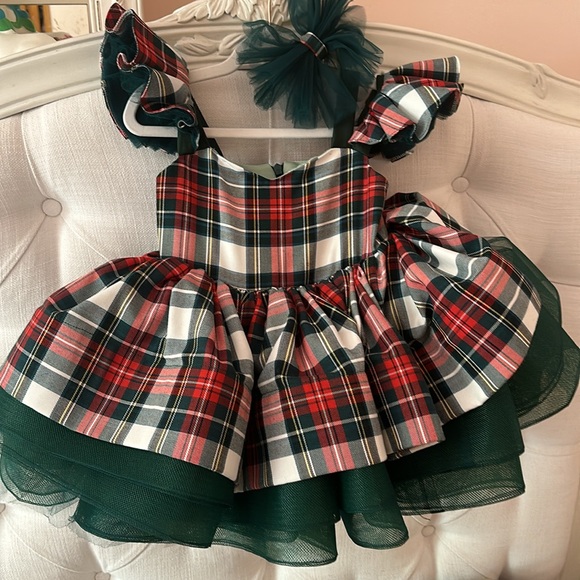 ACCEPTING OFFERS Posh Cheeks Girl Holiday Plaid Dress New - Picture 1 of 13